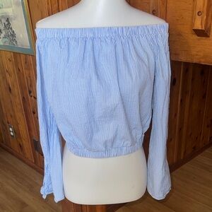 Ellie & Kate size Medium M Light Blue Off-Shoulder Blouse gingham white striped